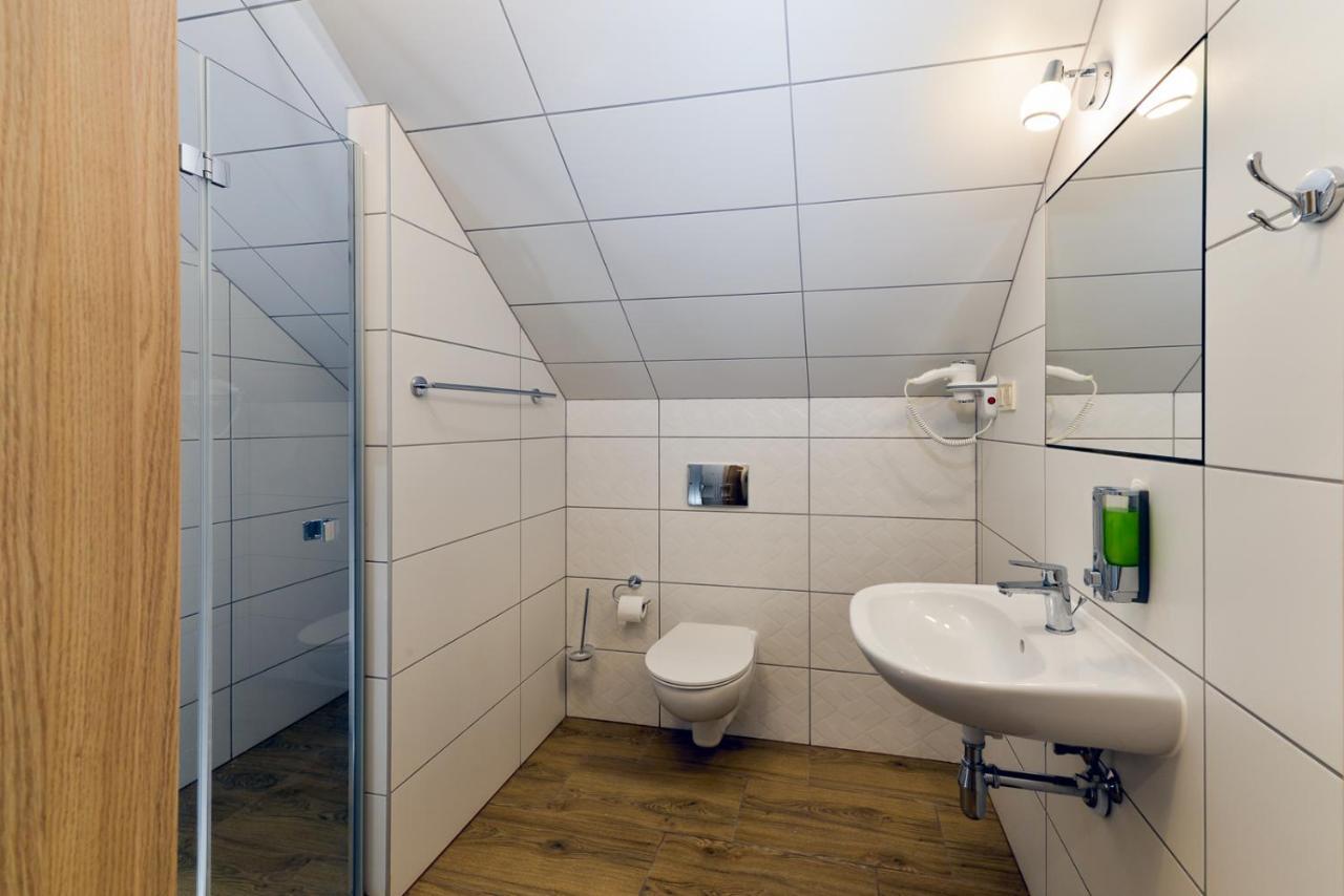 Dworek Staropolski Poznań Exteriör bild